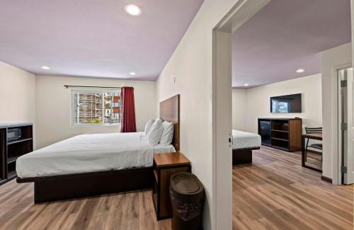 Harbor Hotel | Hyland Inn Long Beach