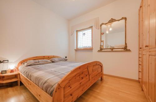 Caprile Apartment | I Folli di Alleghe Apartment - Parking & Wi-Fi