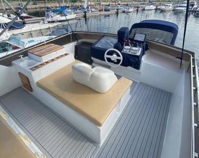 Centro Boat Rental | Iate de Luxo 20 pessoas com 5 horas de passeio