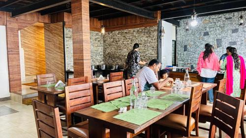 Valparai Resort | Ibex Resorts, Valparai Tale Rock