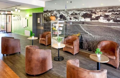 Venoy Hotel | ibis Auxerre Sud