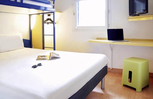 Flers-Bourg Hotel | ibis budget Lille Villeneuve d'Ascq