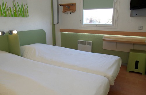 Saint-Genis-Laval Hotel | ibis budget Lyon Saint Genis Laval