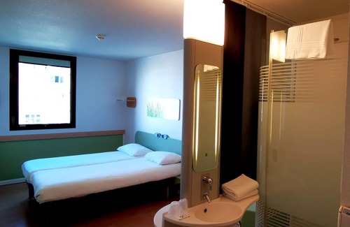 Route d'Arles Hotel | ibis budget Nimes Centre Gare