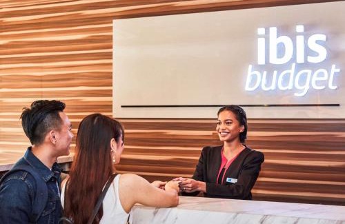 Geylang Hotel | ibis budget Singapore Crystal