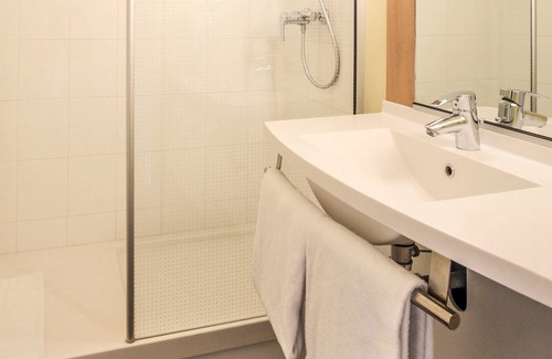 Chalons-en-Champagne Hotel | Ibis Chalons En Champagne