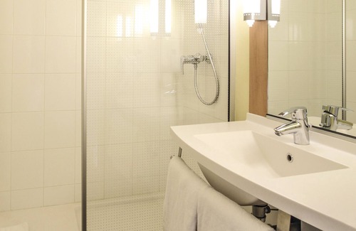 Chalons-en-Champagne Hotel | Ibis Chalons En Champagne