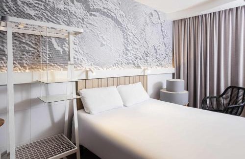 Chaintre Hotel | ibis Macon Sud Crêches