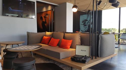 Melun Hotel | ibis Melun