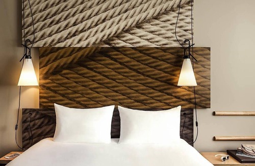 Montigny-le-Bretonneux Hotel | ibis Saint Quentin En Yvelines Velodrome