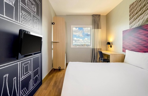 Vila Constancia Hotel | ibis Sao Paulo Interlagos