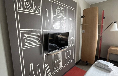 Sofia Hotel | Ibis Sofia Airport