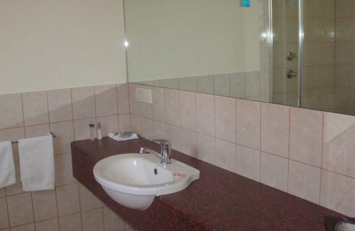 Gepps Cross Hotel | ibis Styles Adelaide Manor