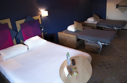 Albi Hotel | Ibis Styles Albi Centre Le Theatro
