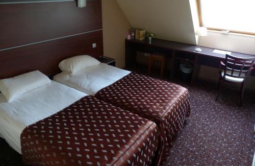 Ancenis Hotel | ibis Styles Ancenis Centre