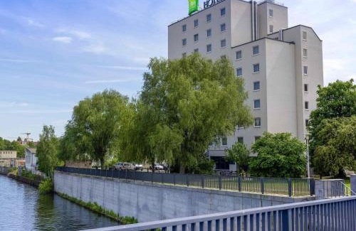 Niederschoneweide Hotel | ibis Styles Berlin Treptow