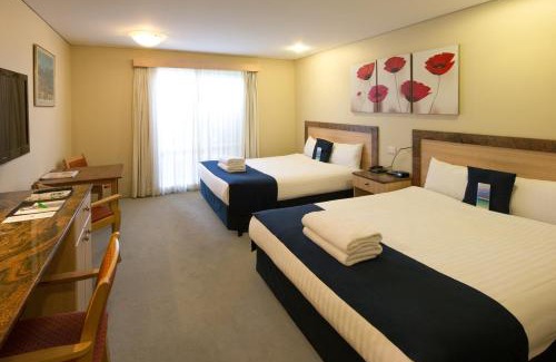 Narrabundah Hotel | ibis Styles Canberra