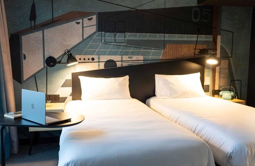 Dreux Hotel | Ibis Styles Dreux Centre Gare