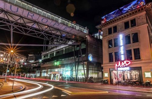 Lausanne Center Hotel | ibis Styles Lausanne Center MadHouse