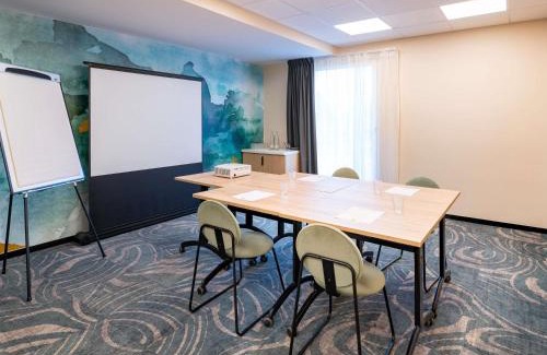 Miramas Hotel | Ibis Styles Miramas