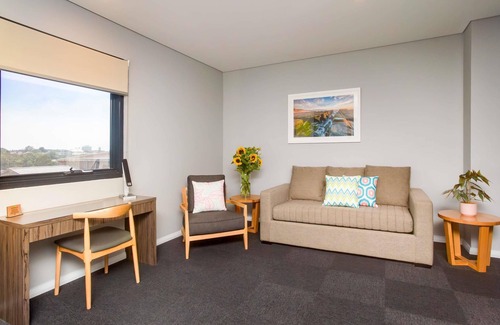 Long Jetty Hotel | ibis Styles The Entrance