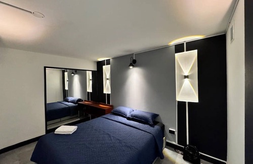 Suramericana Apartment | Ideal house to rest or work while getting to know Medellín.