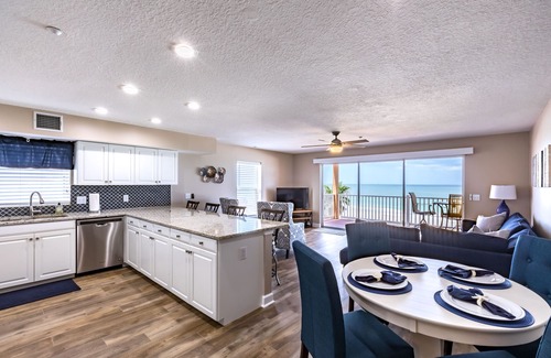 Indian Rocks Beach Condo | Ideal Location with Breathtaking Gulf Views