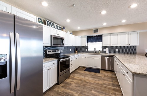 Indian Rocks Beach Condo | Ideal Location with Breathtaking Gulf Views