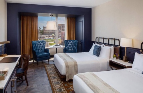 Fitzsimons Hotel | Ideal Mix of Comfort and Value! 3 Pet-Friendly Units, Near Aurora Reservoir