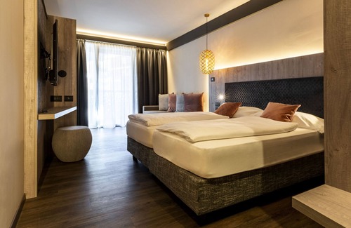 Laives Hotel | Ideal Park