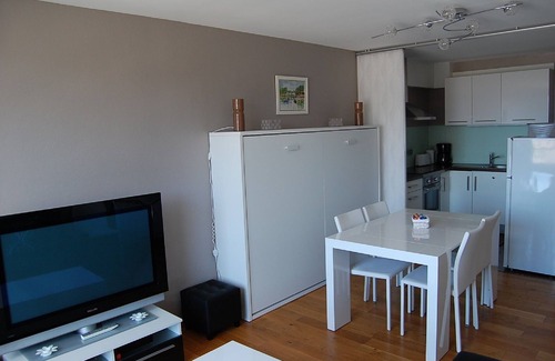 Courseulles-sur-Mer Apartment | Ideally located nice 2 rooms - Stunning sea view