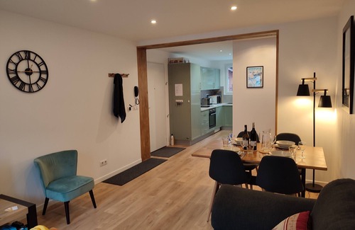 Chamonix City Centre Apartment | Ideally situated with Private Parking - Chamonix-Mont-Blanc