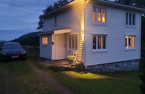 Berle House | Idyllic cottage in beautiful Berle. Fishing, boating, swimming, hiking, pir.