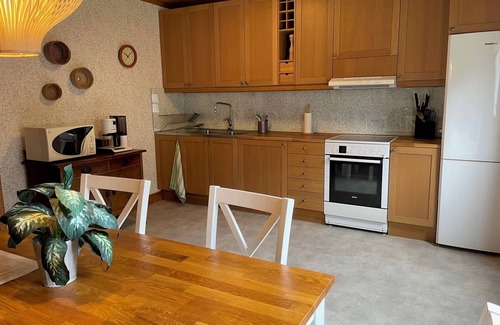 Alvesta Other | Idyllic holiday flat - with quiet location and in the nature. House with stil