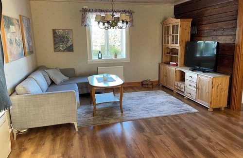 Alvesta Other | Idyllic holiday flat - with quiet location and in the nature. House with stil