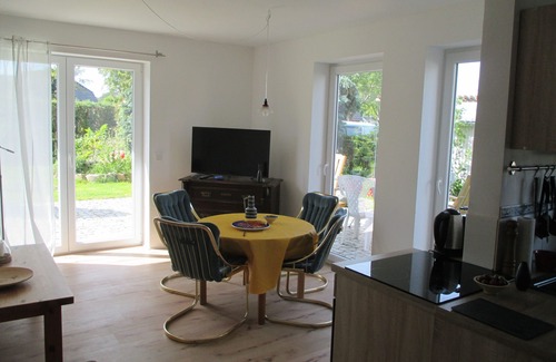 Neppermin Apartment | Idyllic holiday home directly on the backwaters on the island of Usedom