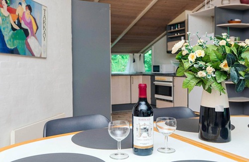 Blavand Strand House | Idyllic Retreat with Whirlpool-By Traum