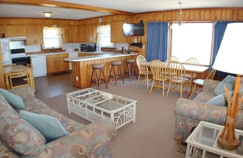 South Nags Head House | If you are looking for a rustic oceanfront beach home with fabulous ocean views, you have found it.