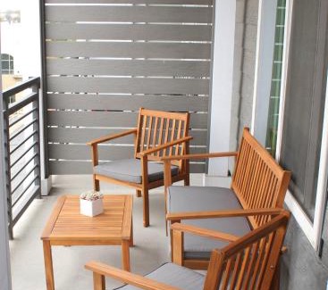 Downtown San Antonio Apartment | IG-Worthy Fiesta DT Retreat hotel Apt with free Parking and Pets Allowed