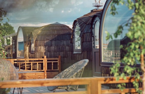 Parey Boat Rental | Iglu Camp Fachbach