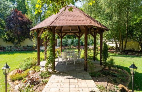 Bekescsaba House | Ikon Vendégház