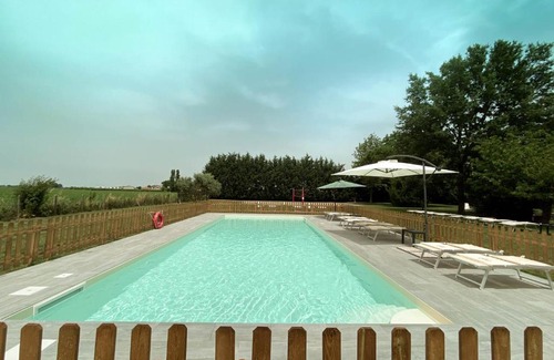 Massa Castello Bed & Breakfast | Il Bianconiglio R&B