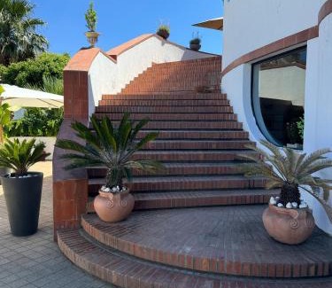 Vulcano Porto Bed & Breakfast | Il Caimano B & B, con piscina dall'11 Luglio al 31 Agosto