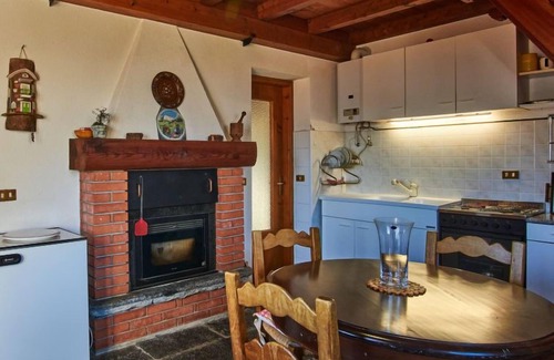 Calozzo House | Il Crotto by Interhome