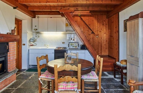 Calozzo House | Il Crotto by Interhome