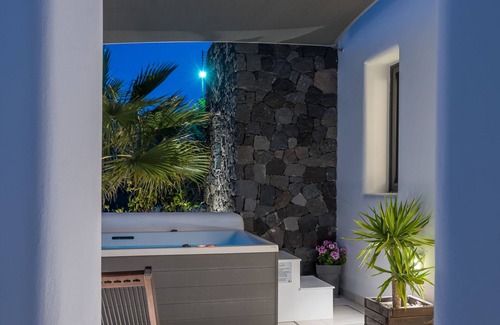 Vourvoulos Villa | iL Fagiolo | Suite 2 | Privacy | Free Parking