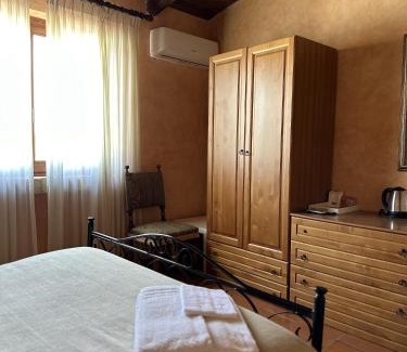 Citta Sant'Angelo House | Il Podere degli Asinelli