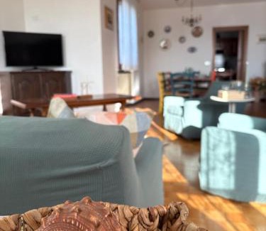 Montelabbate House | Il Sassolino holidays apartment