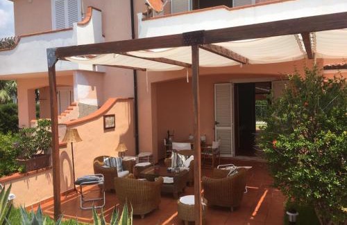 Cetraro House | Il terrazzino di Lulù