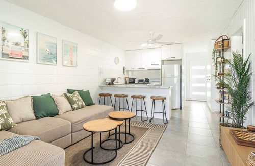 Iluka Apartment | Iluka Villa 4 - Pool, BBQ, private jetty and your own boat ramp.
